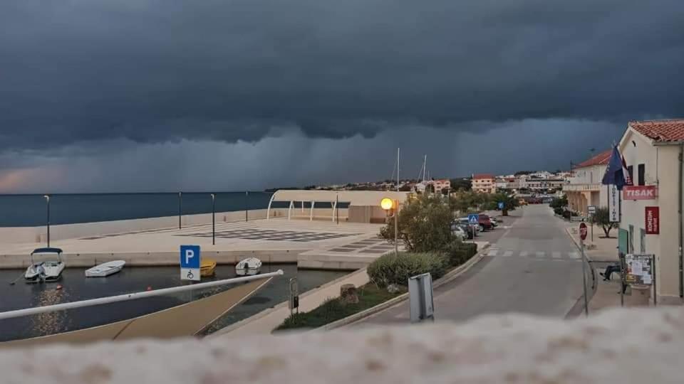 Apartmani Sollei بيتريتْشاني المظهر الخارجي الصورة