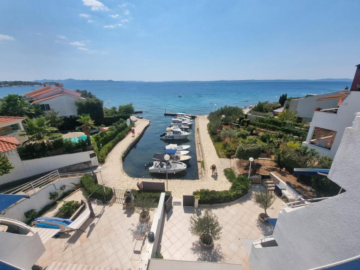 Apartmani Sollei بيتريتْشاني المظهر الخارجي الصورة