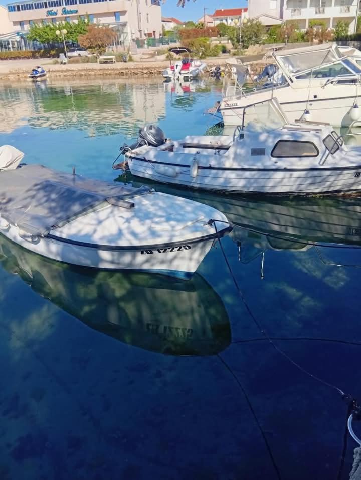 Apartmani Sollei بيتريتْشاني المظهر الخارجي الصورة